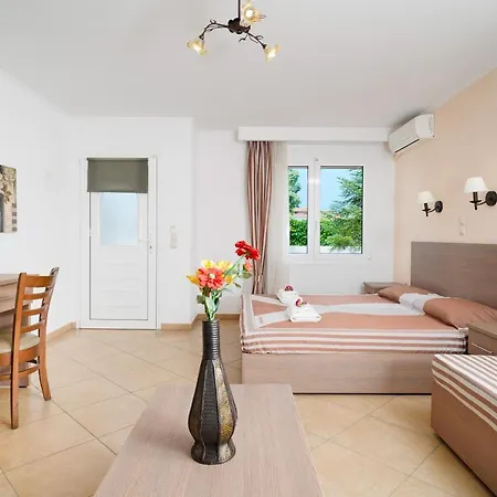 Antigone 2* لايميناس