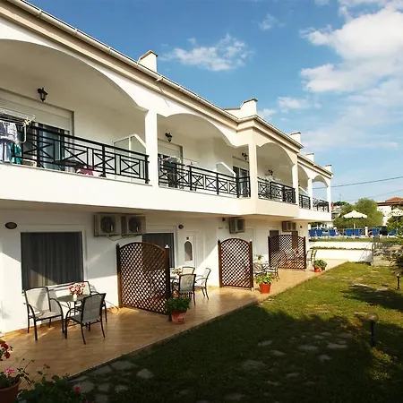 Antigone شقة فندقية لايميناس