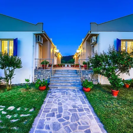 Antigone Апарт-отель 2*