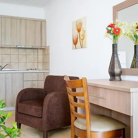 Antigone 2* Тасос