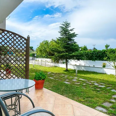 Antigone Aparthotel