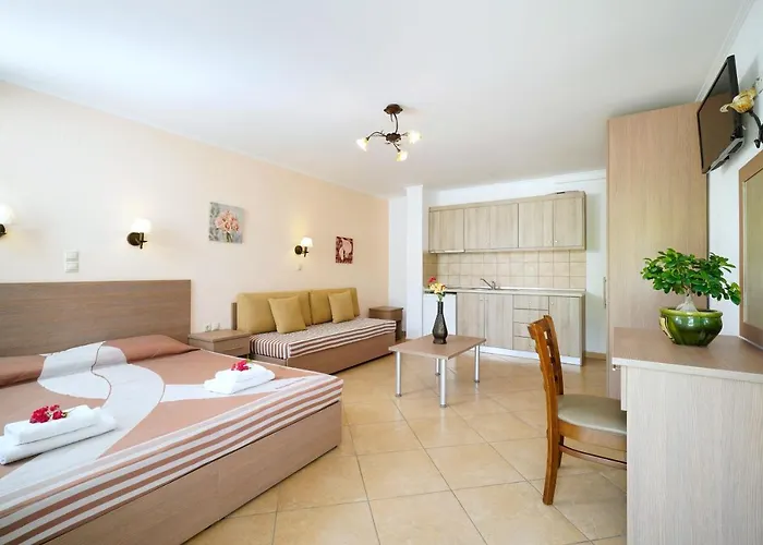 Apartmanhotel Antigone 2*